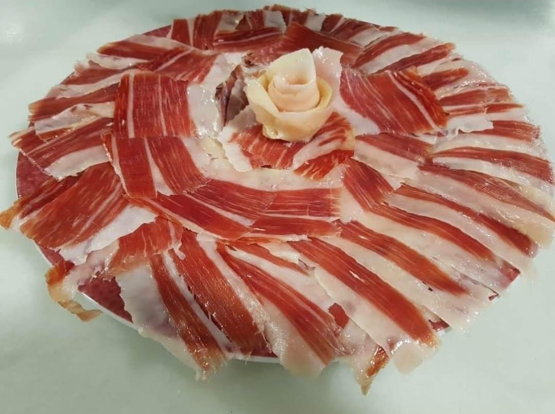 plato jamon